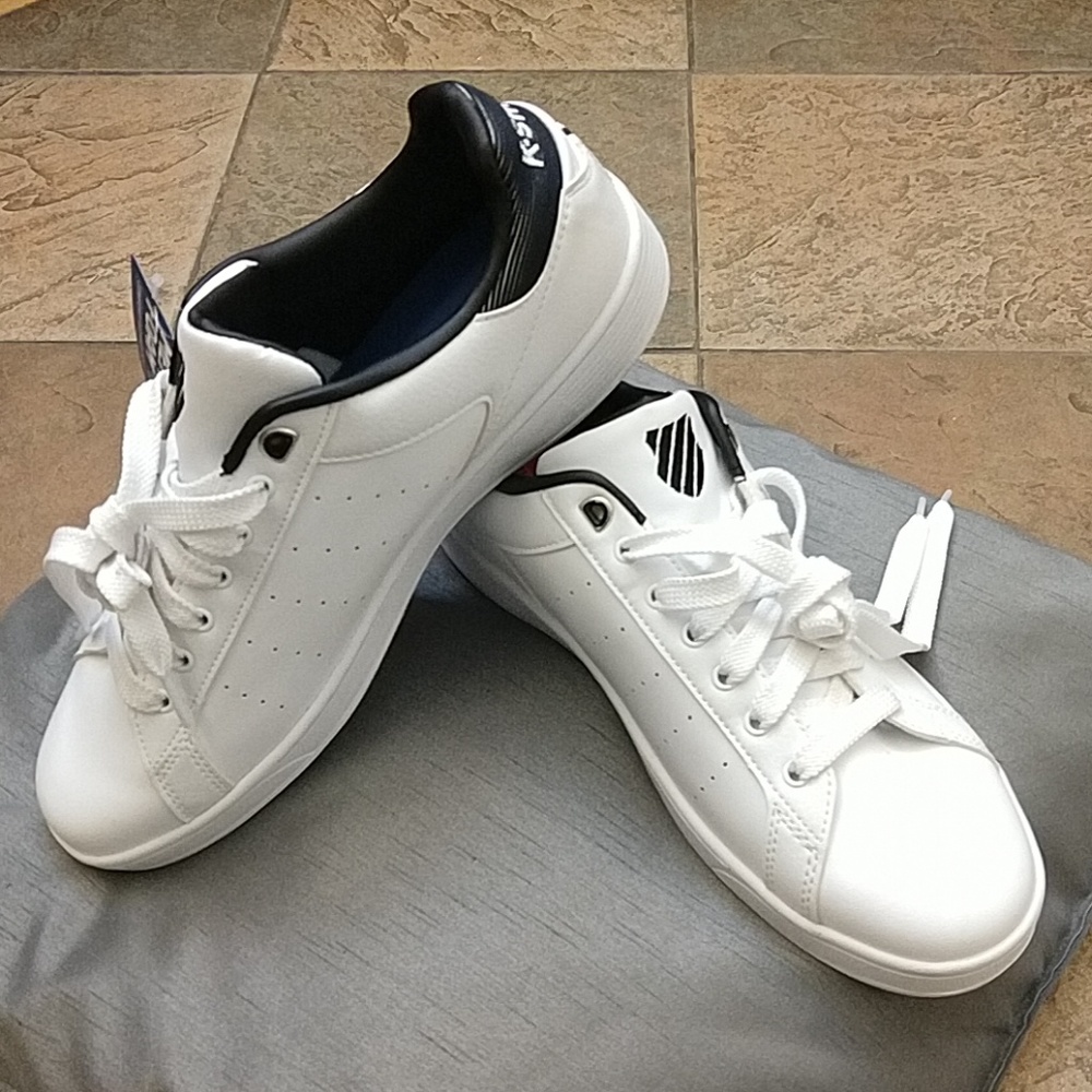 New $75 K-SWISS 9.5 leather tennis shoes